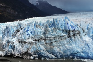 Perito Moreno Glacier, glacier tongue, glacier break, Los Glaciares National Park, Santa Cruz,