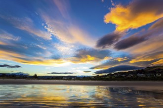 Incredible clouds. The art of artistic photography. Pacific ocean, New Zealand, South Island.