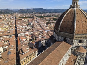 The giant cathedral and cupola of Santa Maria del Fiore cathedral in Florence, Italy, Europe