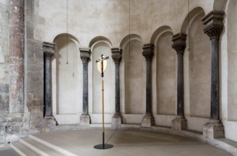 Crossing, columns in the east apse, St., Sankt, Saint