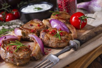 Delicious lamb chops with mint and rosemary