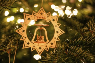 Christmas tree decorations on the Christmas tree, Passau, Leoben, Styria, Austria, Europe