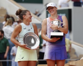 French Open 2024 Champion Iga Swiatek of Poland and runner up Jasmine Paolini during the trophy