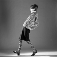 Gunilla Pontén Swedish fashion designer and photo model. Born 14 June 1928, died 29 June 2019.
