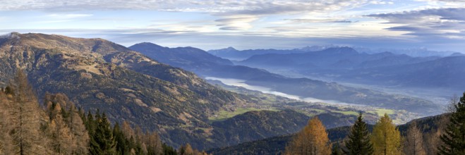 View from the Bergfriedhütte towards Lake Millstätter See, Carinthia, Austria, Europe
