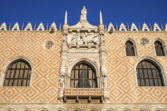 Prachterker, relief of the Lion of St Mark, detail of the façade, Doge's Palace, Venice, Italy,