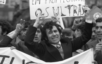 Portuguese in Dortmund and the Ruhr area demonstrated against the military junta in their country