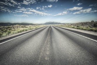 Death valley, desert highway goes to natinal park