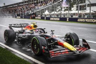 Liam Lawson of New Zealand drives the Oracle Red Bull Racing RB21 during the Australian Formula 1