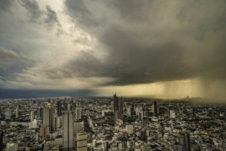 Rain clouds and rain clouds in Bangkok. Shooting Location: Bangkok, Thailand, Asia