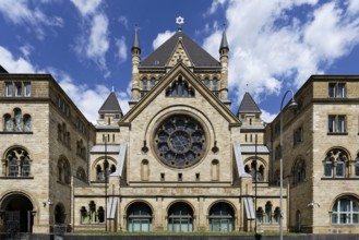 The Cologne synagogue in Roonstrasse on a sunny day