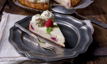 Fresh and delicious raspberry cream pie