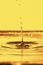 An image of a beautiful water drop background
