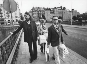 Clark Olofsson. Swedish criminal born 1947. A Swedish criminal now living in Belgium. He has
