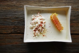 Cottage cheese curd with Honey honeycomb dessert