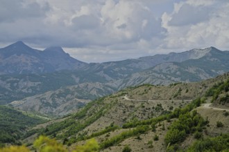 Hotova Dangell national park main road. It is a rough roundcourse which becomes very dangerous in