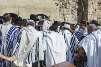 JERUSALEM, ISRAEL - OCTOBER 12, 2014: Morning autumn Sukkot. The area in front of Western Wall of