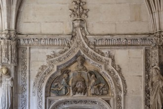 La Verónica, bajorrelieve de alabastro policromado, claustro, Monasterio de San Juan de los Reyes,
