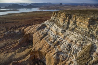 Plateau & Cliff, Glen Canyon, Lake Powell, AZ, USA, North America