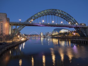 NEWCASTLE UPON TYNE, TYNE AND WEAR/UK, JANUARY 20 : View of the Tyne and Millennium Bridges at dusk