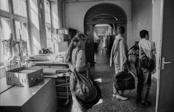 Germany, Berlin, 04.09.1991, grammar school in Dunckerstraße, school corridor with skeletons,