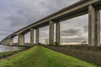 Orwell Bridge near Ipswich, Suffolk, England, UK