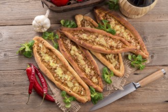 Home-baked pide