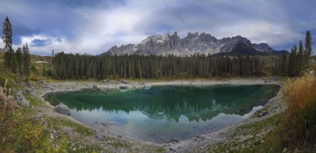 Karersee is located in the Latemarwald forest in the upper part of the Eggental valley, of the city