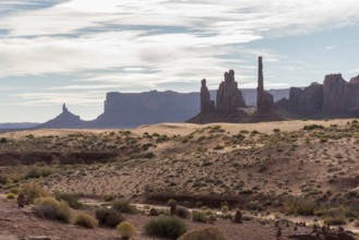 Scenic view of Totem Poles rock formation in the Monument Valley, USA, North America