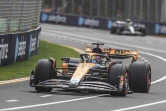 MELBOURNE, AUSTRALIA, APRIL 01: Oscar Piastri of Australia drives the McLaren MCL36 in practice