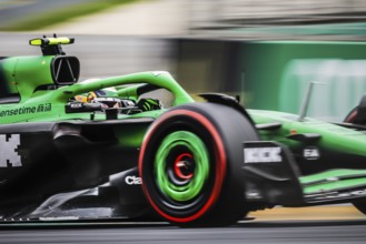 Gabriel Bortoleto of Brazil drives the Stake F1 Team Kick Sauber C45 during third practice in the