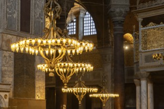 A picture of the colorful and gorgeous interior of the Hagia Sophia, in Istanbul