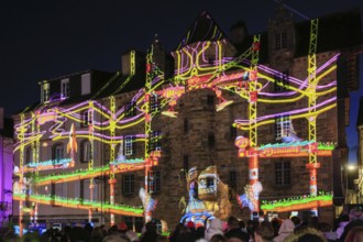 Projections on the façade of the Maison de la Duchesse Anne, light show at the turn of the year in