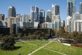 2018-09-18, Sydney, New South Wales, Australia, A view of the skyline of Sydney's business district