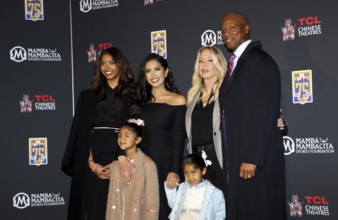 Jeanie Buss, Byron Scott, Vanessa Bryant, Natalia Diamante Bryant, Capri Kobe Bryant and Bianka