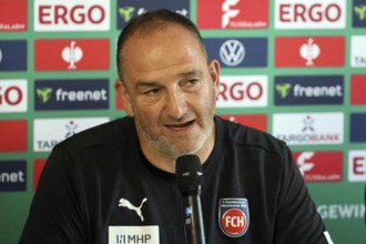 Coach Frank Schmidt (1. FC Heidenheim) at press conference, PK after the match for the DFB Cup