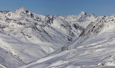 Ötztal Alps with Vernagt and Wildspitze, view from Grawandjoch, Schnalstal Valley, South Tyrol,