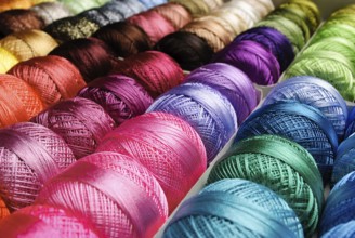 Different color threads on rows in the store