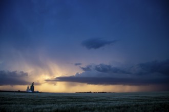 Prairie Storm Clouds Canada Saskatchewan Dramatic Summer