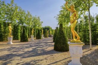 Golden sculptures from the Garden Theatre in the Great Garden, Herrenhausen Gardens, Hanover, Lower