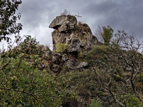 Quartzite rocks of the Hunolstein castle ruins, municipality of Morbach, Hunsrück,