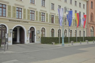 Israeli state flag, EU flag, German state flag and Hessian state flag in front of the Hessian State