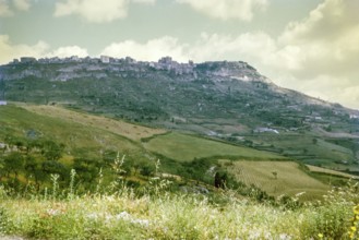 Hilltop town of Enna, formerly Castrogiovanni, Sicily, Italy, Europe 1969, Europe