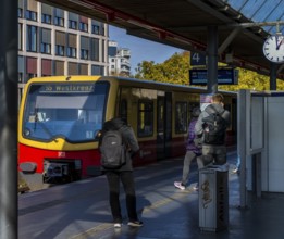 Tiergarten S-Bahn station with local and long-distance trains, Berlin, Germany, Europe