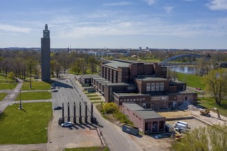 Magdeburg City Hall, on the left the Albin Müller Tower, in front Pferdetor, Magdeburg,