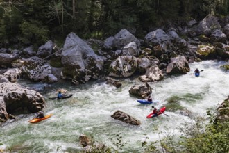 Mountain stream, Triftsteig, kayaker on the Saalach near Lofer, Saalachtal, Pinzgau, Land Salzburg,