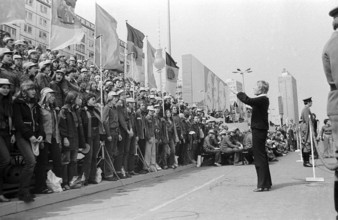 01.05.1980 GDR East Berlin Mitte district. Scene on the fringes of the First of May demonstration.