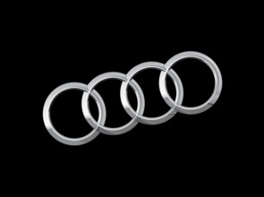 Nach links gedreht, Symbol Audi, Auto, Logo