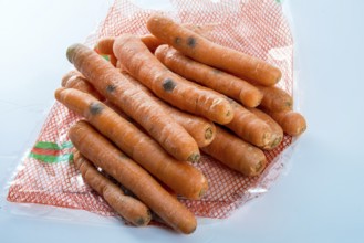 Rotten carrots