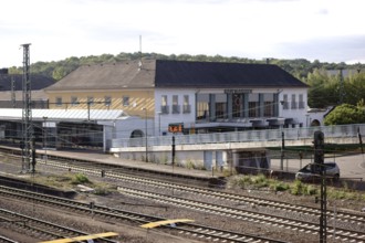 The tracks and the main building of Neunkirchen main station seen from a bridge